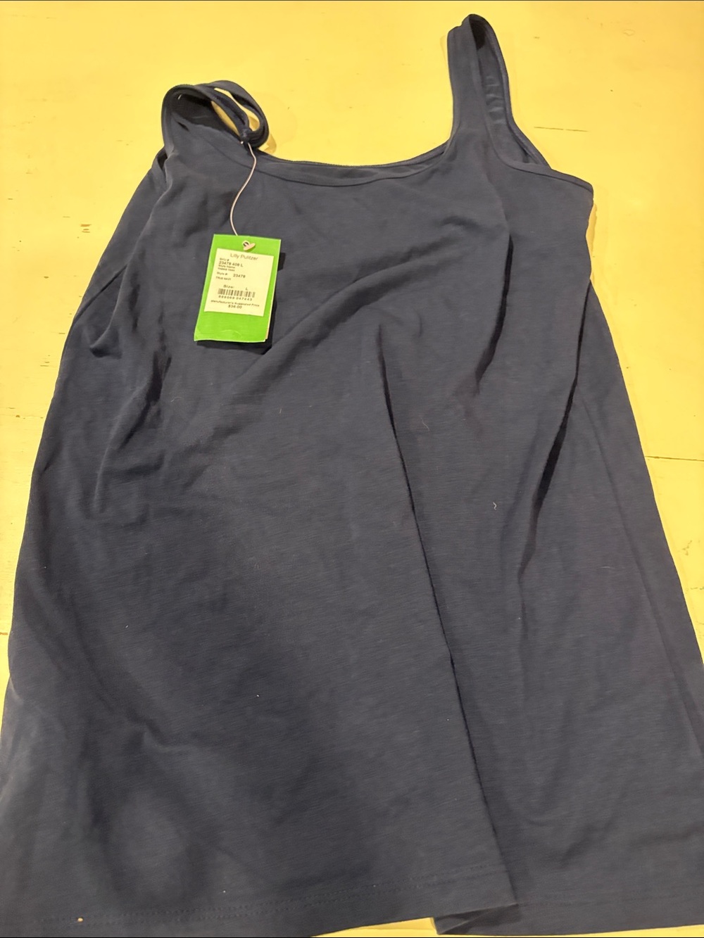 Lilly Pulitzer NWT tank top bundle L - Picture 2 of 6